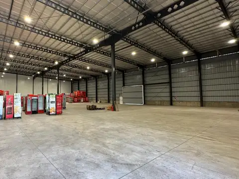 Galpon en Alquiler en Alvear, $ 8.064.000