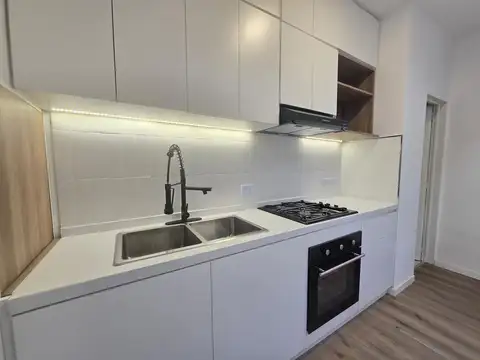 PH en Amenabar y Ugarte, 4 ambientes, 2 cocheras, terraza, impecable