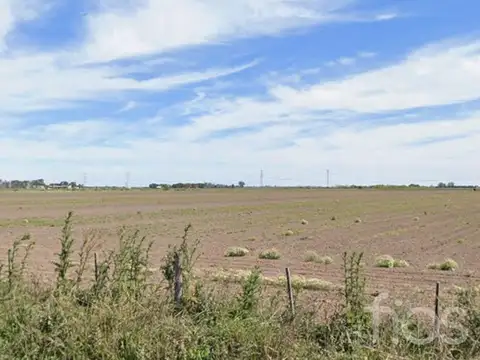 Presidente Peron al 700 Ruta Nacional  9 km 264