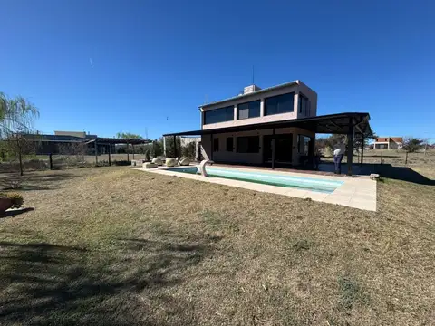 Casa en Venta en Juana Koslay, USD 170.000