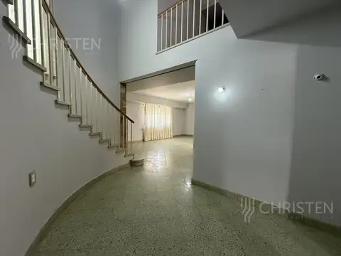 Casa en Alquiler de 3 dormitorios