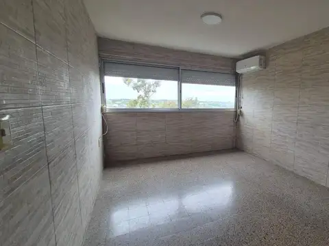 Emilio Castelar 4500