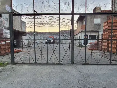 LOTE/DEPOSITO COMERCIAL AV. SAN MARTIN CASEROS