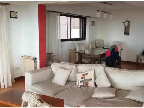 Departamento en Alquiler de 3 dormitorios