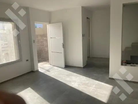 Casa en Venta en Neuquen, USD 260.000