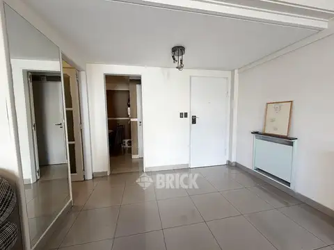 AV. MONTES DE OCA Y AV. MARTIN GARCIA - IMPEC BALCON TODO SOL ESPECTACULAR LIVING AMPLIA COCINA