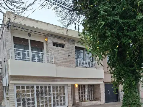 VENTA CASA MAS CASA INTERNA - RETASADO -