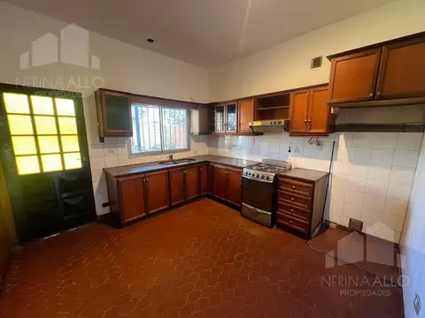 Depto Tipo Casa en Alquiler de 1 dormitorio