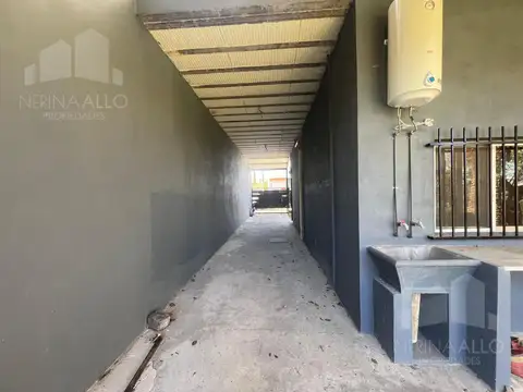 Depto Tipo Casa en Alquiler en Villa Santos Tesei, $ 700.000