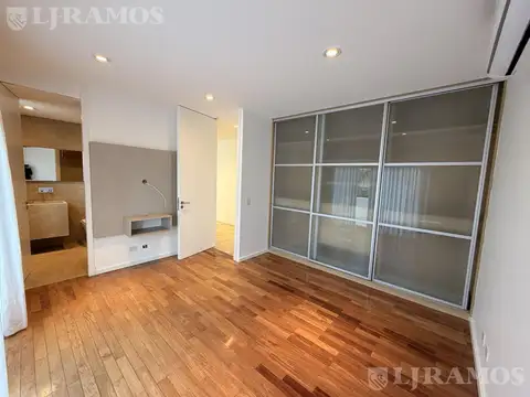 Casa en Alquiler de 4 dormitorios
