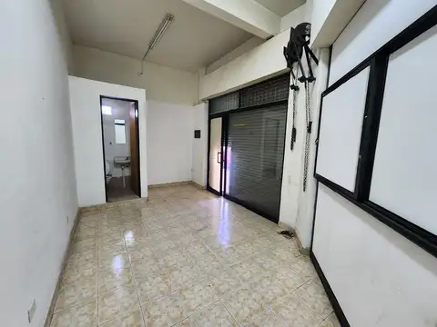 Local en Alquiler en Villa Maipú, $ 320.000