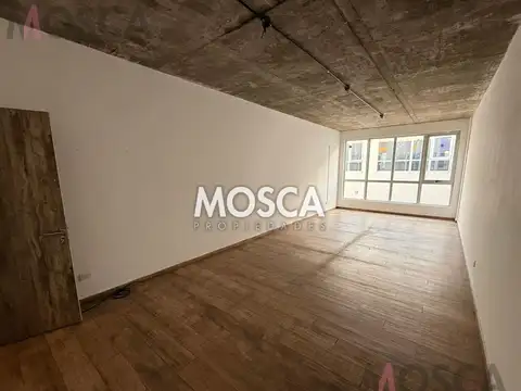 Oficina en Alquiler en Moreno, $ 507.000