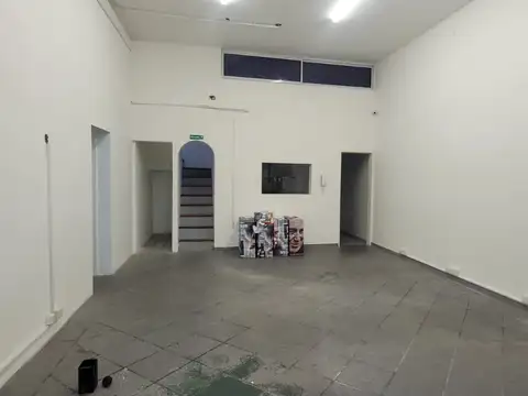 Local en Alquiler 35 años