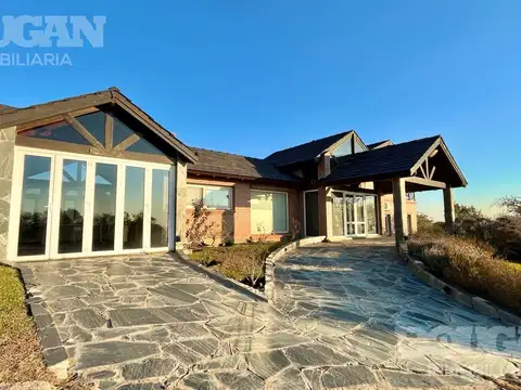 Casa en Venta en Carpintería, USD 250.000