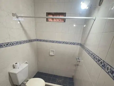 Depto Tipo Casa 3 ambientes con 2 baños