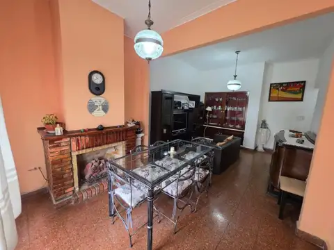 Casa en Venta en Villa Luzuriaga, USD 159.000