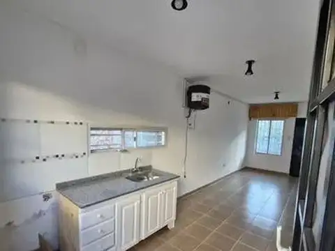Casas en venta - 5 Dormitorios 2 Baños - 420Mts2 - Avellaneda