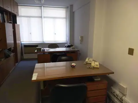 Oficina en Venta 60 años