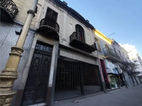 Avenida Montes De Oca 800