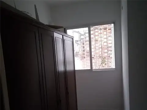 TRES DE FEBRERO 3700