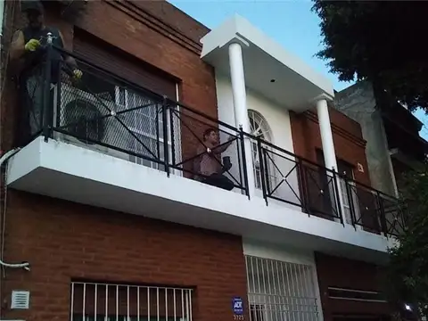 TRES DE FEBRERO 3700