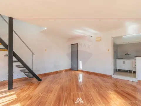 Santiago Sierra 3700