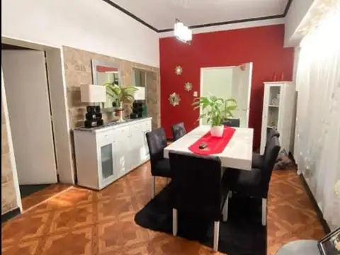 Depto Tipo Casa en Venta de 4 dormitorios