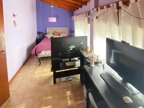 Depto Tipo Casa 5 ambientes con 3 baños
