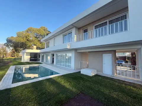 Alquiler Casa 5 amb en Greenville Polo & Resort, Hudson.