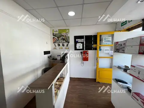 Avenida Rivadavia 900