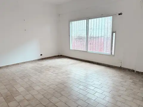450 M2 IDEAL DEPOSITO/OFICINAS/VENTA ON LINE - USOS MIXTURA II -