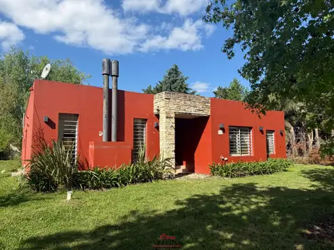 Venta · Casa 4 ambientes · Apto Crédito  ·  Parque Sakura