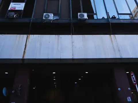Oficina en San Telmo excelente frente
