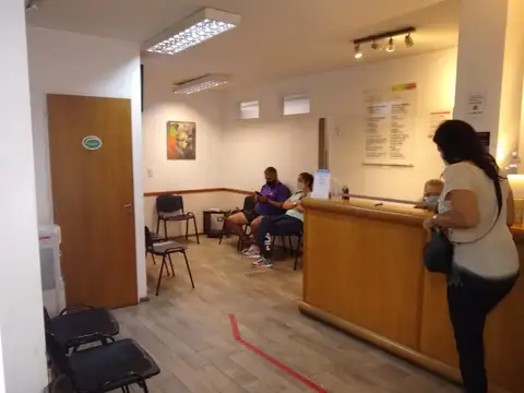 EXCELENTE DEPARTAMENTO APTO PROFESIONAL 5 AMBIENTES MITRE 501 AVELLANEDA