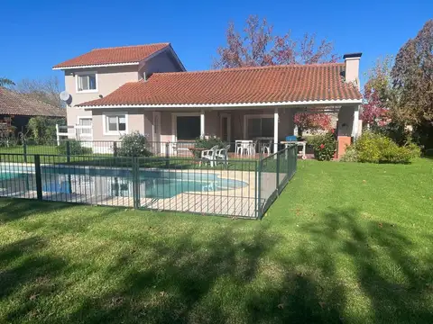 Casa en Venta de 4 dormitorios