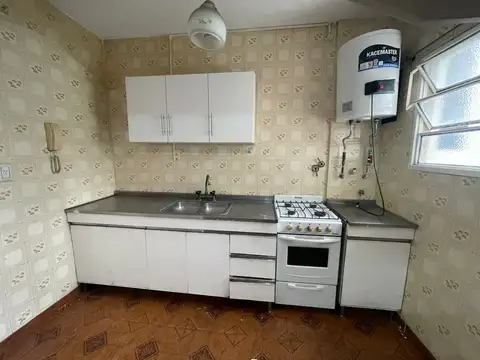 Departamento en Alquiler en Ramos Mejía Sur, USD 50.000