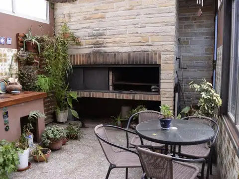 Depto Tipo Casa en Venta de 5 ambientes