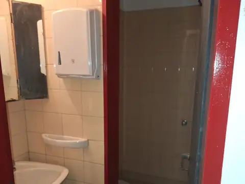 Local en Alquiler Via Púb.