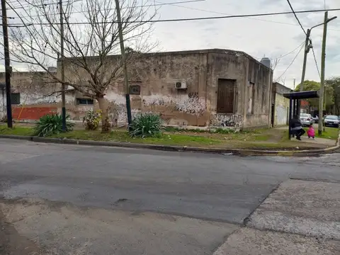 GALPON 600 m2 sobre lote 1200 m2