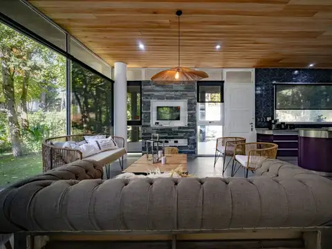 Casa en Venta en Carilo, USD 380.000