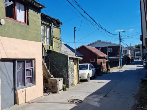 Pasaje Peatonal Padre Ramos 900