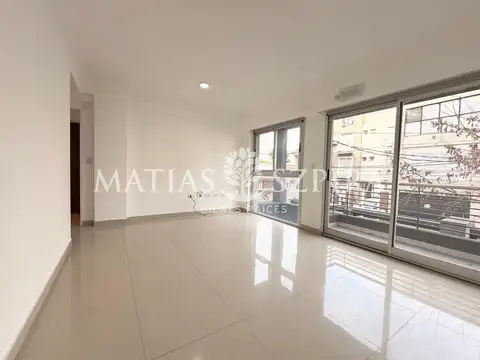 Departamento en Alquiler en Castelar Sur, $ 600.000