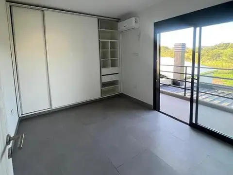 Casa en Venta en Villa del Dique, USD 330.000