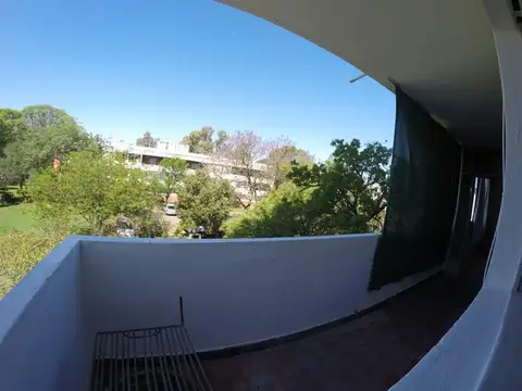 Venta- Departamento de 2 Dormitorios con Balcon-apto credito