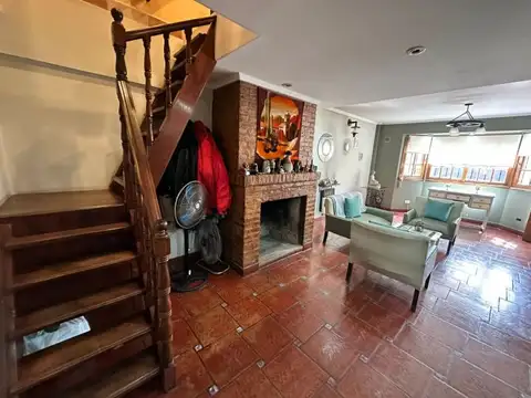 HERMOSO CHALET EN VENTA EN MERLO