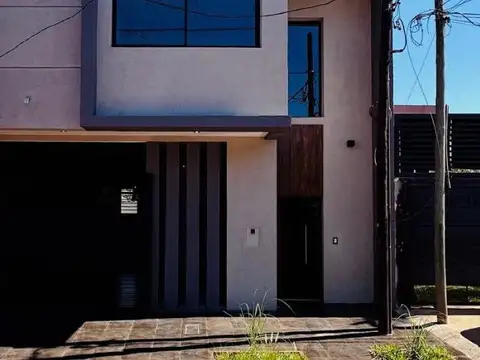 VENTA | DÚPLEX 3 DORMITORIOS – CALLE SEMILLA Y ALEMANIA, POSADAS