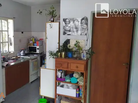 Casa 3 ambientes con 2 baños