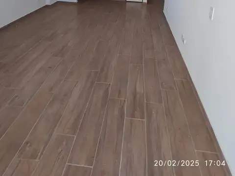 Fray Luis Beltrán 100, Piso 8