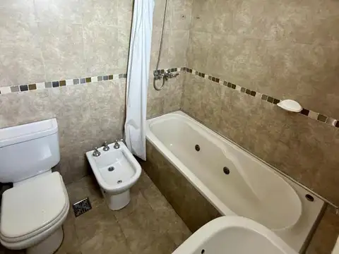 Departamento en Alquiler en Villa Pueyrredon, $ 580.000