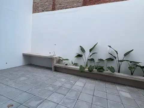 Nahuel Huapi 4600, Piso PB